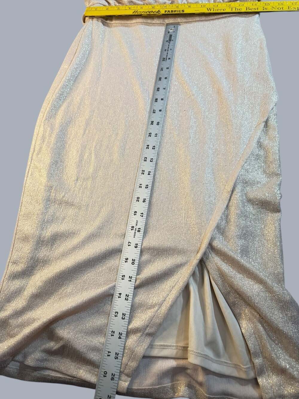 Alexia Admor Champagne Shimmer Off-The-Shoulder Ruched Midi Dress Size 8 - Picture 7 of 8